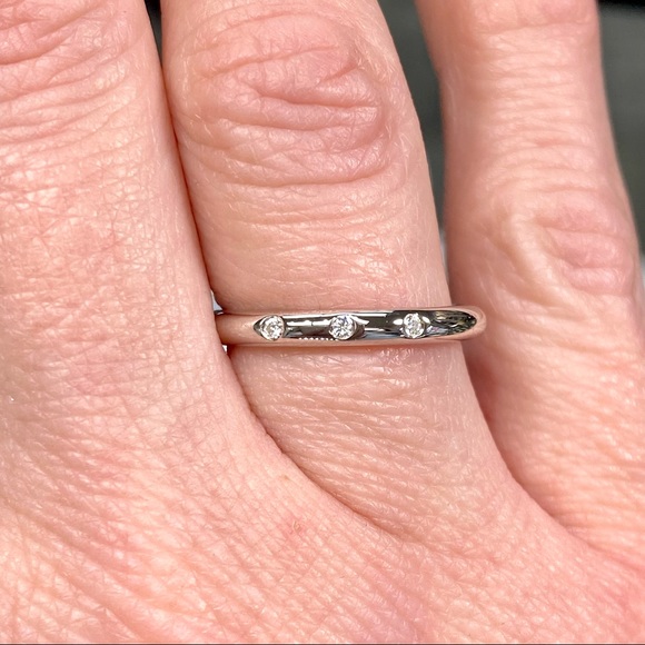 3 Stone Diamond Moissanite Stacking Wedding Band Ring - Picture 4 of 11